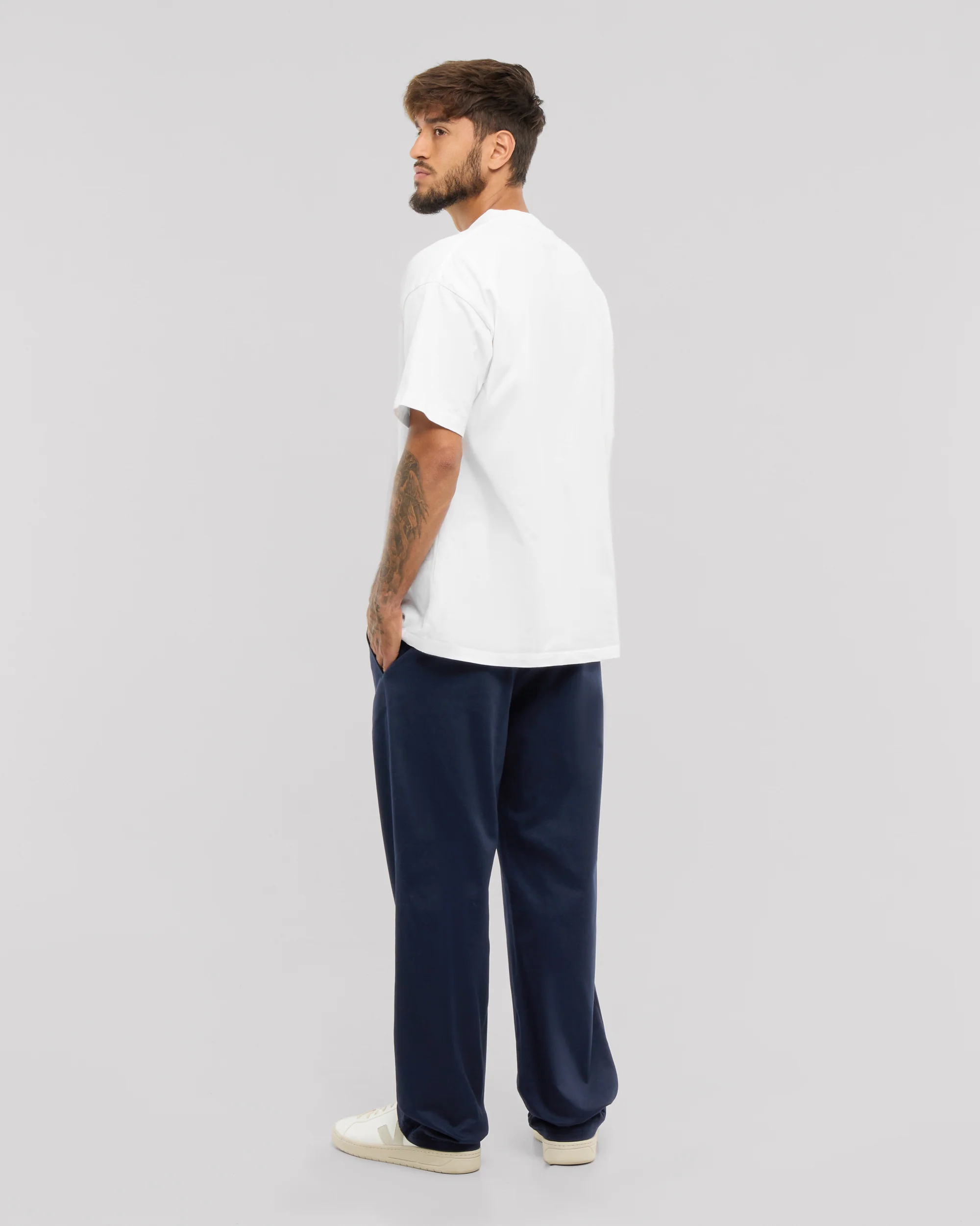 Relaxed Chino Hose "Ari" - Image 10
