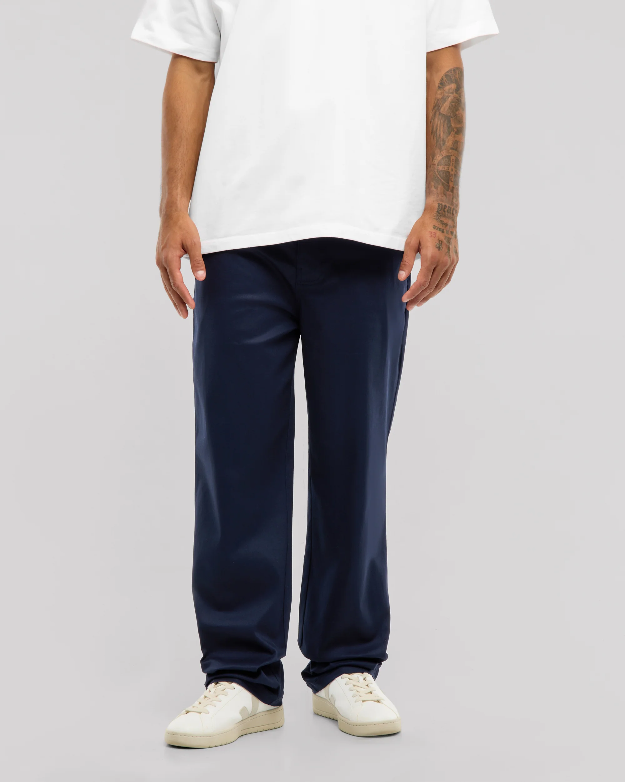 Relaxed Chino Hose "Ari" - Image 22