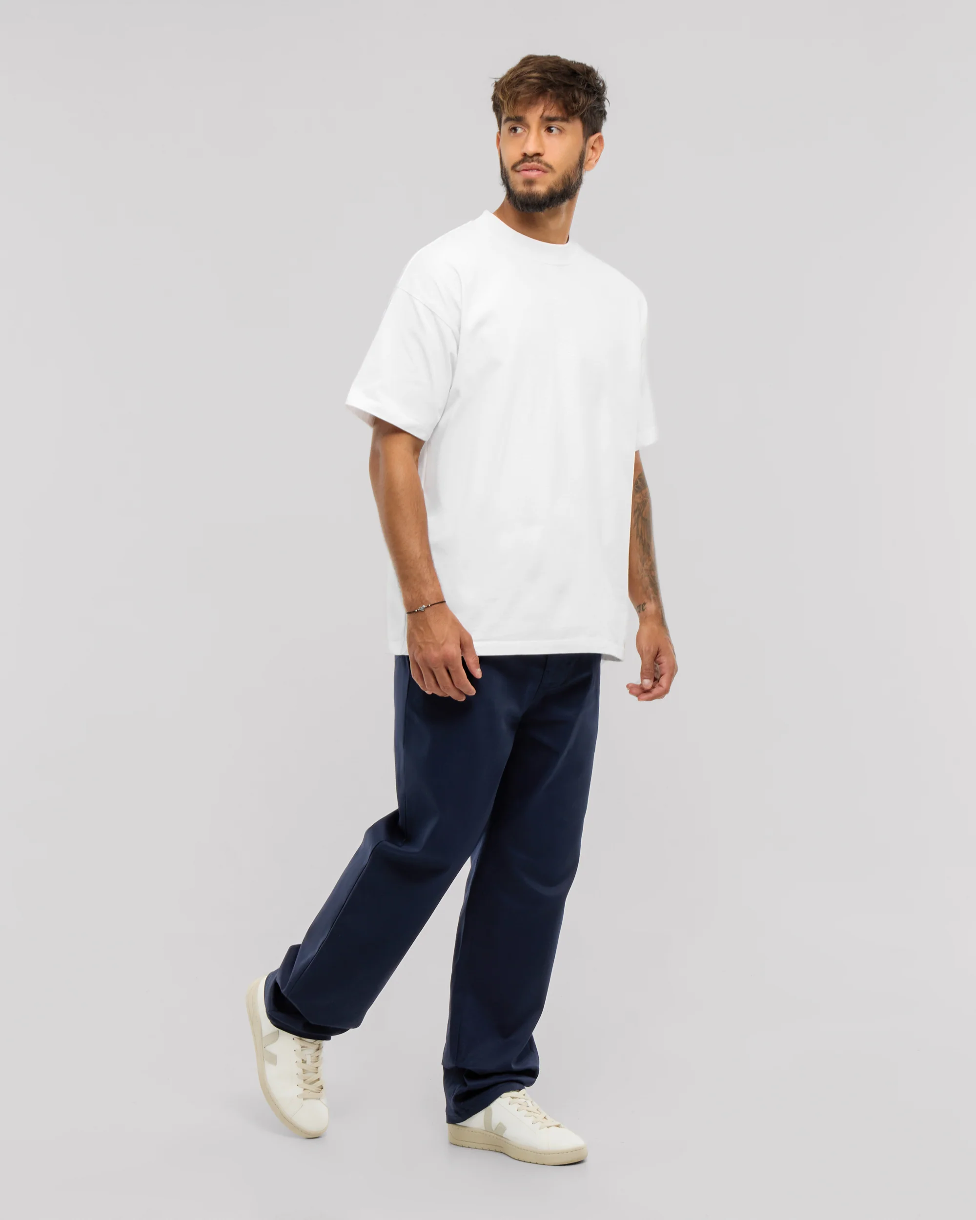Relaxed Chino Hose "Ari" - Image 23
