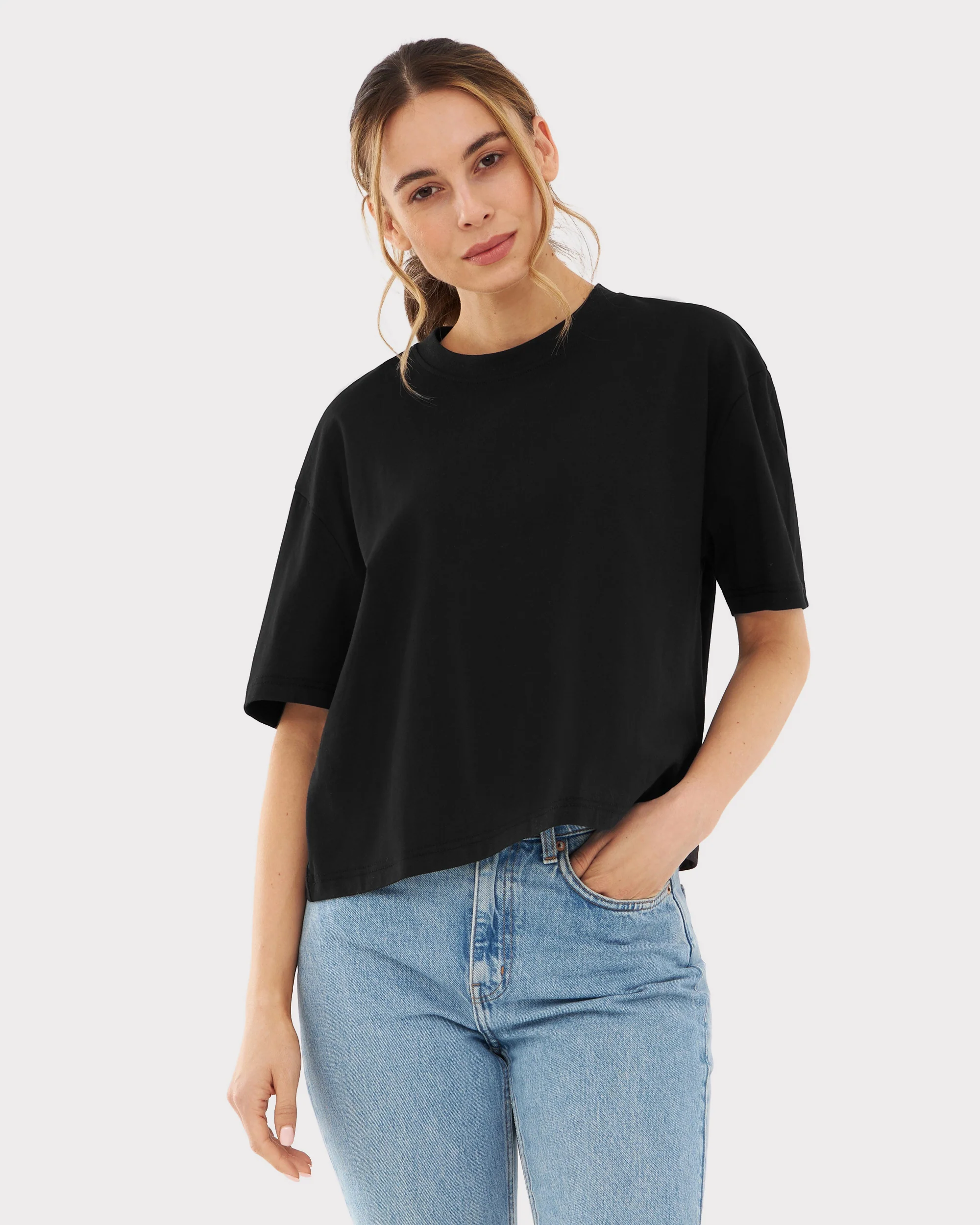 Cropped T-Shirt "Zoey" - Image 17