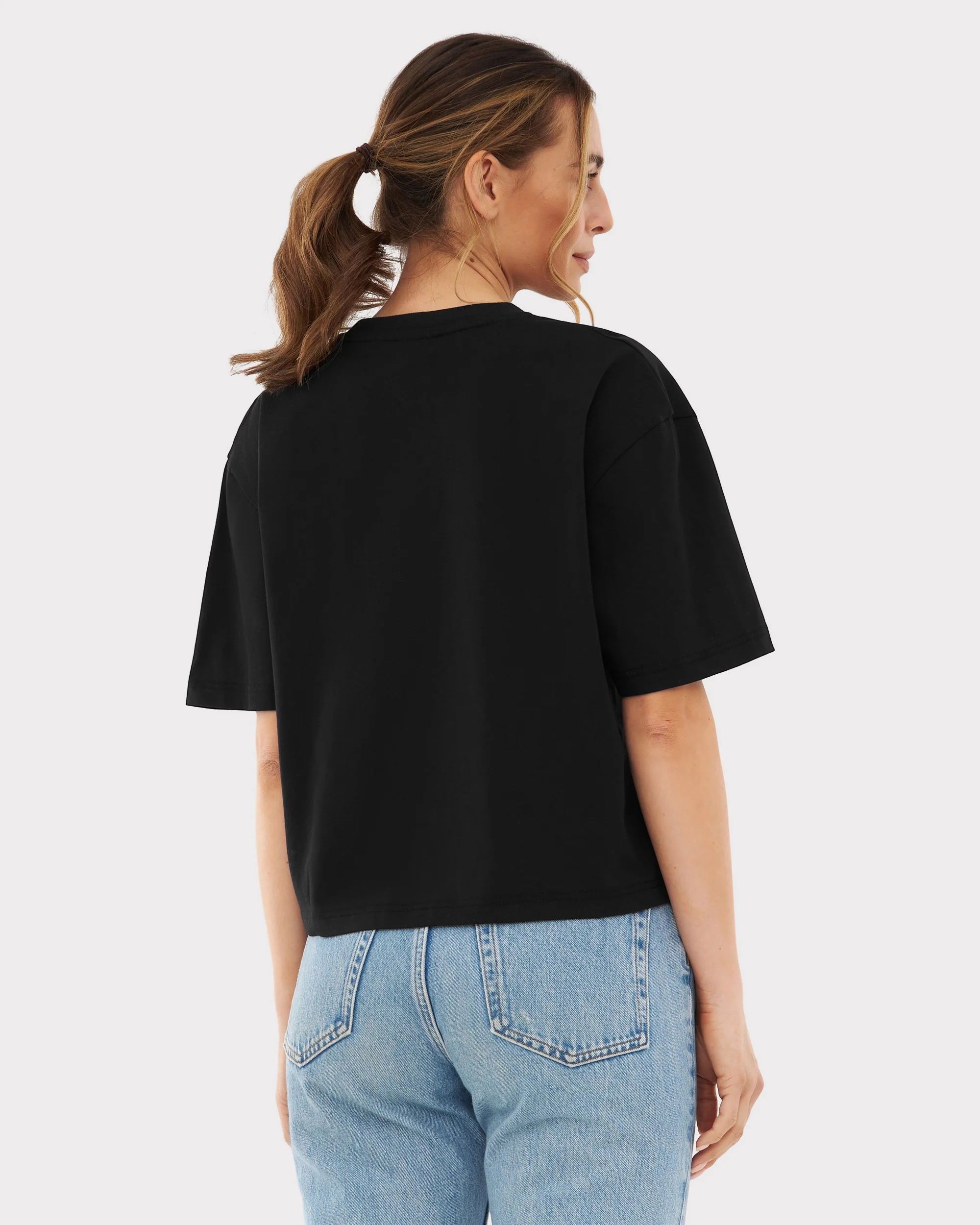Cropped T-Shirt "Zoey" - Image 19
