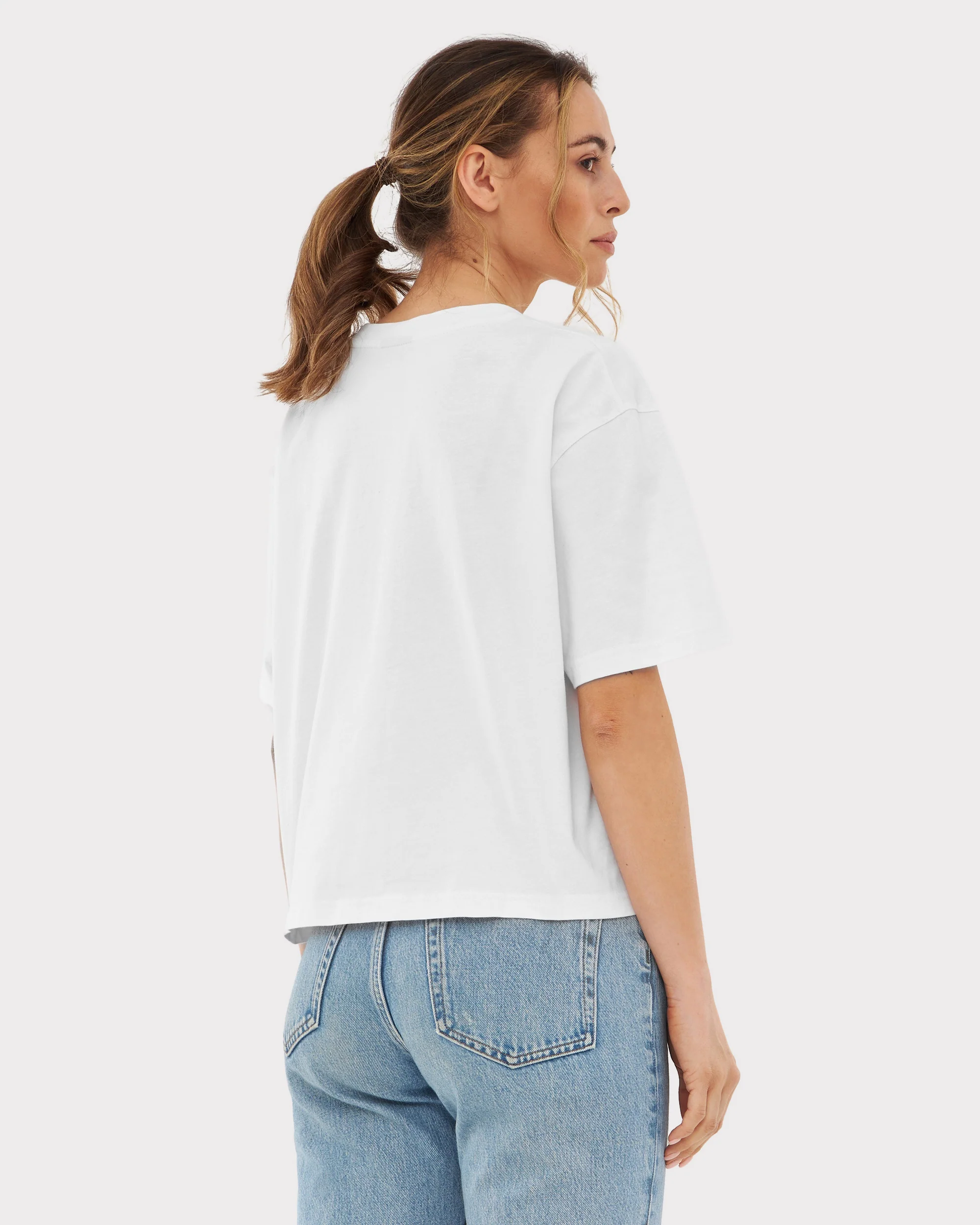 Cropped T-Shirt "Zoey" - Image 23