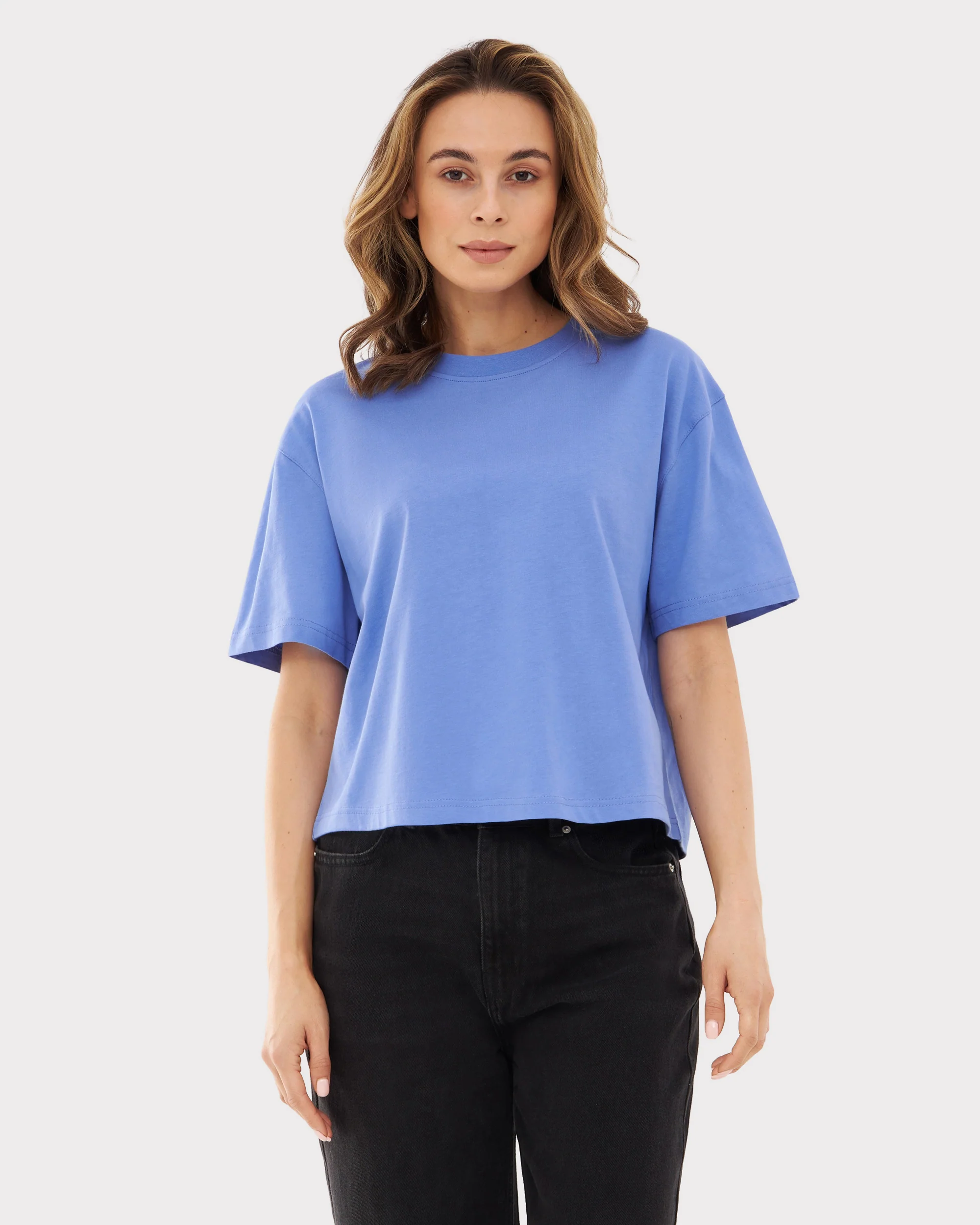 Cropped T-Shirt "Zoey JU" - Image 3