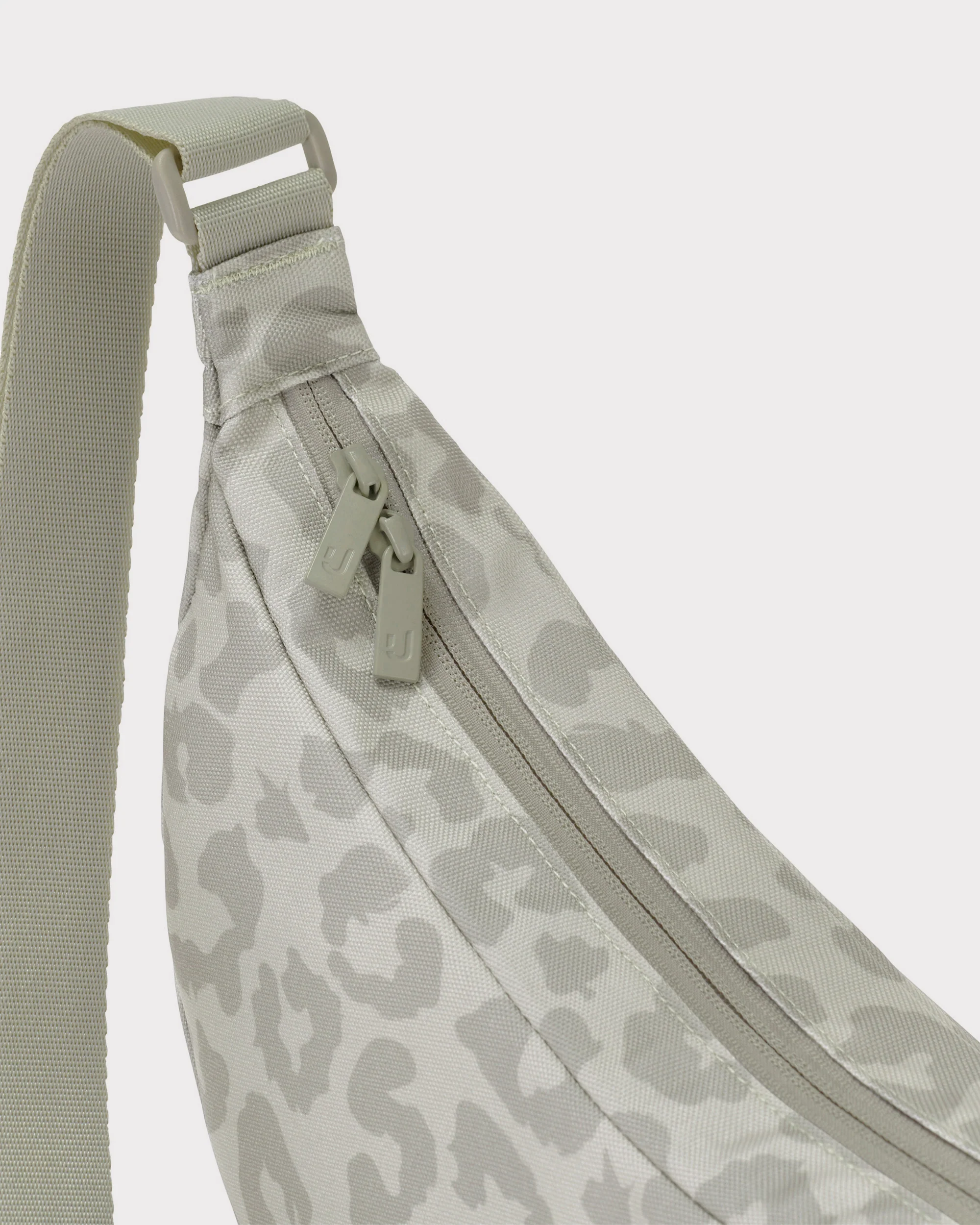 Half Moon Bag "Ally Medium" - Image 21