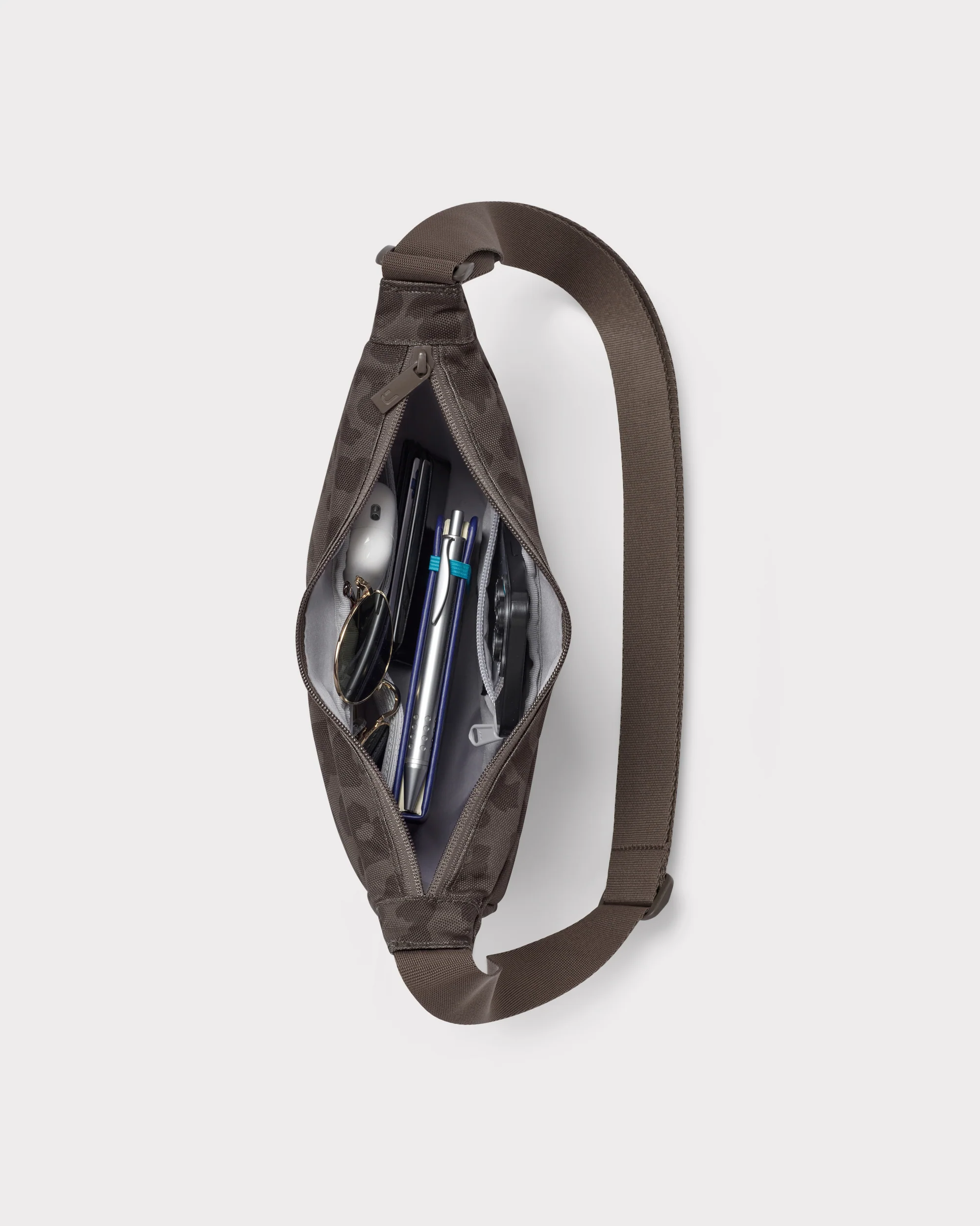 Half Moon Bag "Ally Small" - Image 13