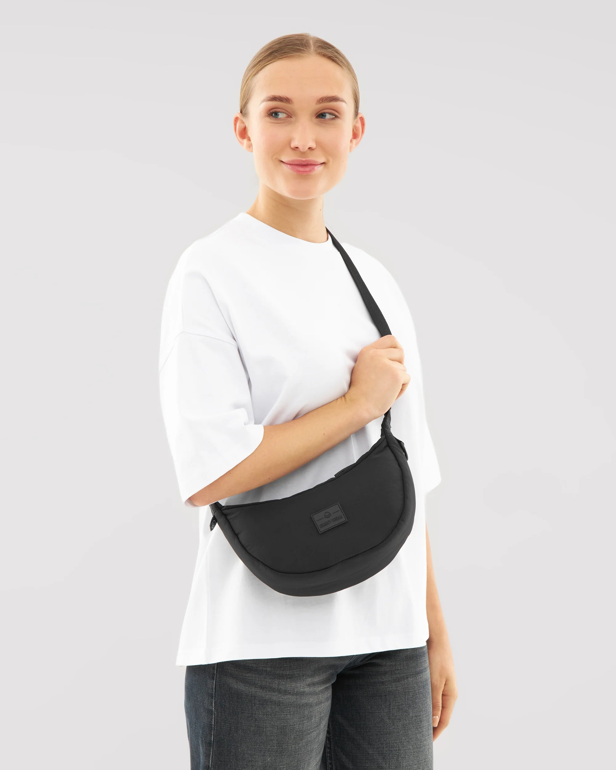 Half Moon Bag "Kaia Small" - Image 2