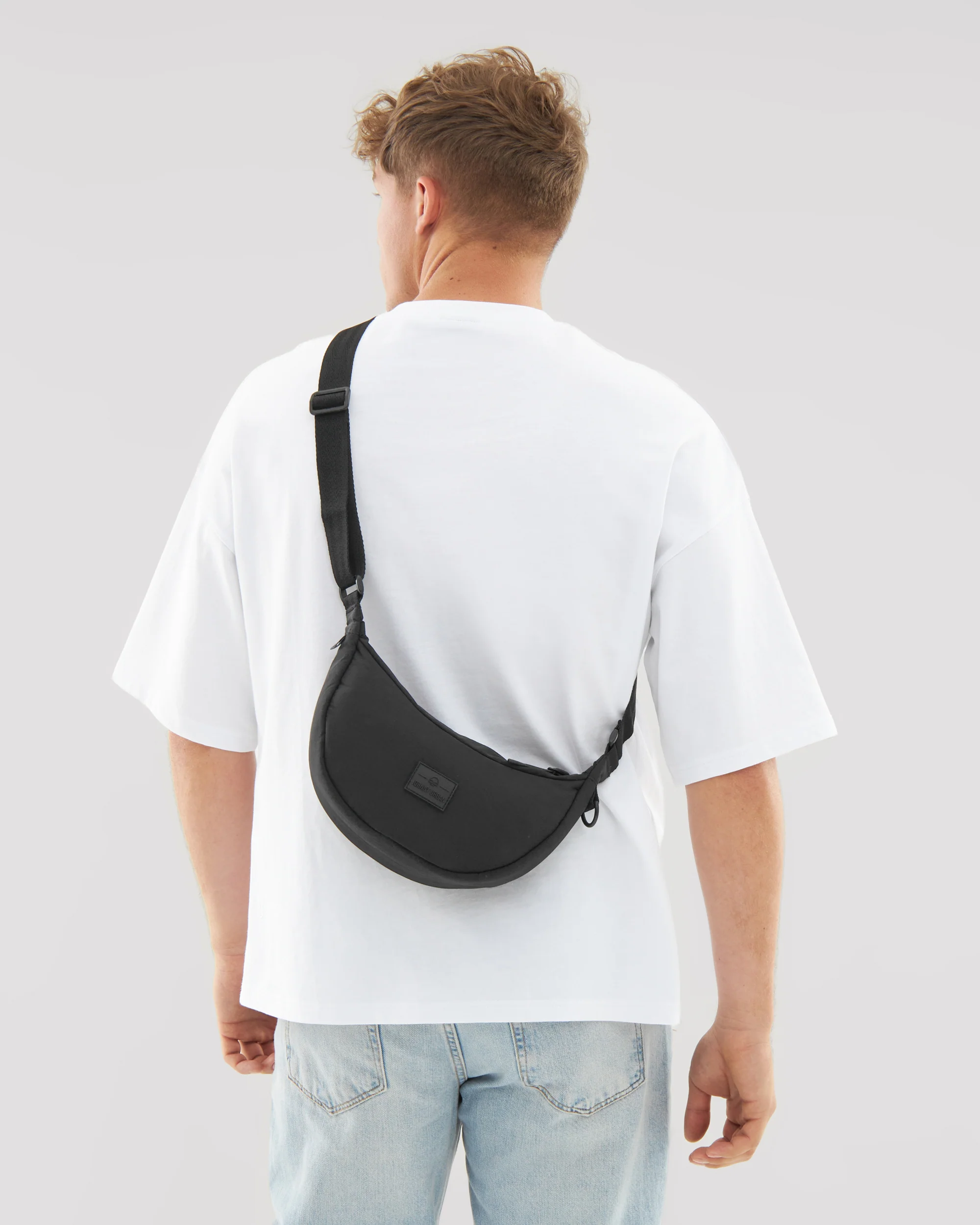 Half Moon Bag "Kaia Small" - Image 3
