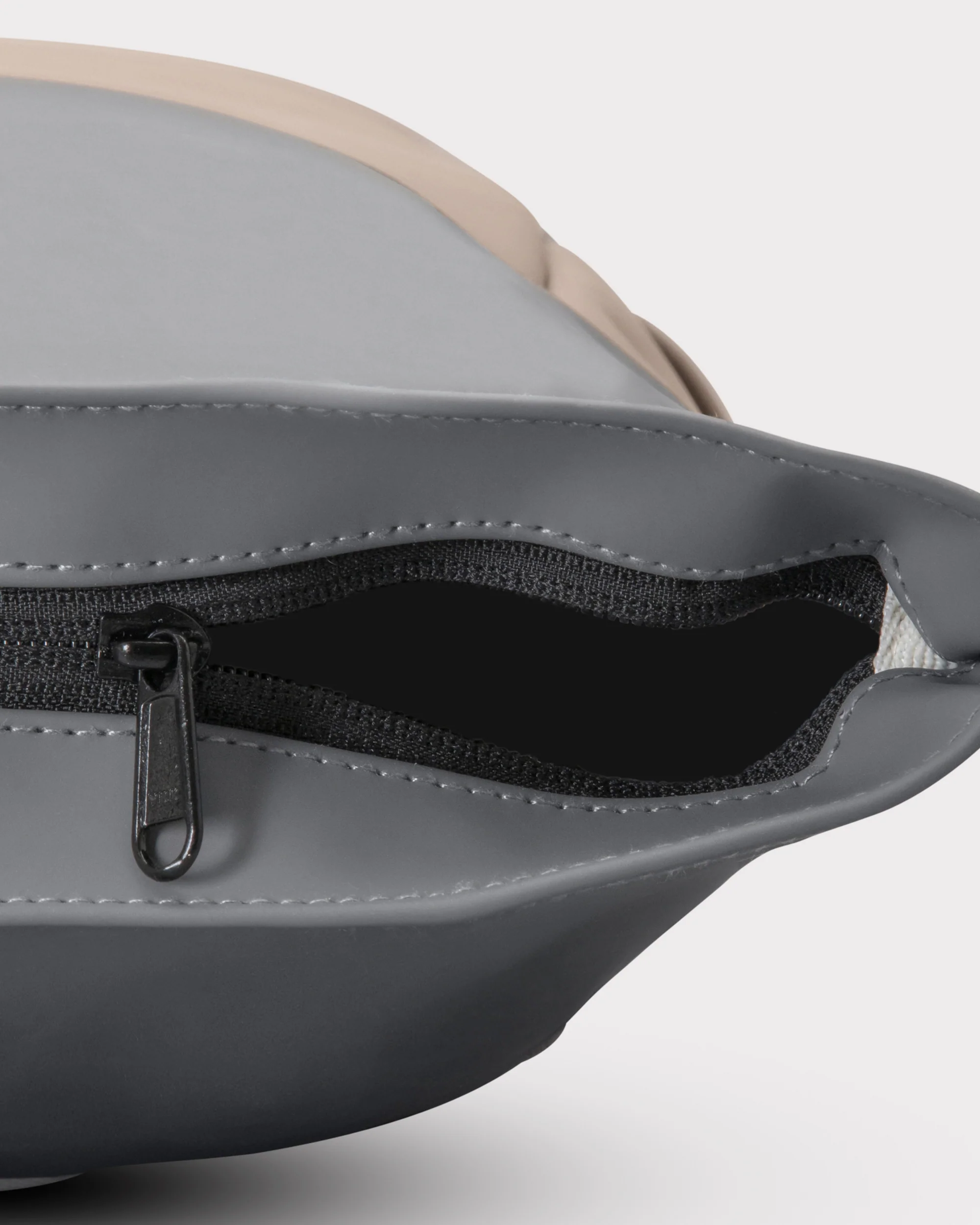 Rolltop Rucksack "Harvey Medium" - Image 10